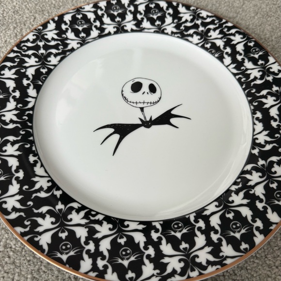 Disney Jack Skellington Plates NEW - Picture 4 of 7
